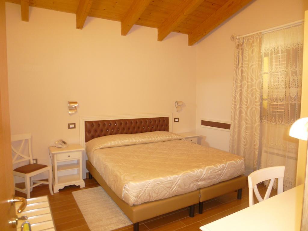 Relais Villa Giulia Bastia Umbra Exterior foto